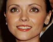 Мальчик на побегушках полюбит Кристину