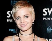 Мена Сувари выходит замуж