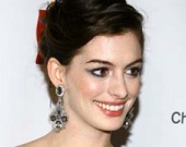 Энн Хатауэй заменит Пош Спайс