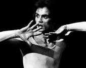 Рудольф Нуреев сбежал из СССР из-за любви?