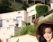 Мать Бриттани Мерфи продает дом дочери