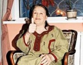 Мордюкова в ЦКБ разгадывает кроссворды