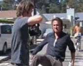 Шонн Пенн напал на папарацци Шонн Пенн напал на папарацци