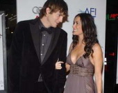 Эштон Катчер потерял эротические снимки Деми Мур