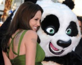 Хоффман открыл секрет Анджелины