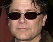 Автор "Списка Шиндлера" экранизирует бестселлер