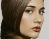 Кэти Чонакас сыграет с Миллой Йовович