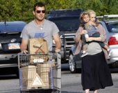 Гвен Стефани как Анжелина Джоли