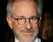 Спилберг спродюсирует сериал о динозаврах