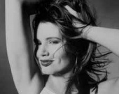 Красотка Джина Дэвис 15 лет назад