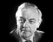 Мир простился с Лавровым