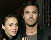 Меган Фокс опровергла слухи о помолвке