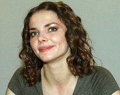 Боярская скрывает от отца свой роман