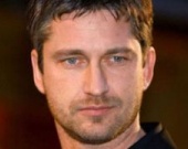 Батлер опровергает слухи о романе с Энистон