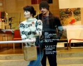 С кем встречается Джош Хартнетт?