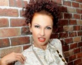 Эвелина Бледанс присмотрела гламурную колыбельку Эвелина Бледанс присмотрела гламурную колыбельку