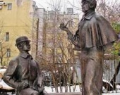 Шерлока Холмса и доктора Ватсона увековечили в бронзе