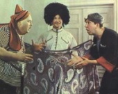 Памятник актерскому трио