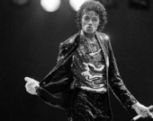 Columbia Pictures  купит права на фильм о Майкле Джексоне