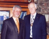 Мало родиться человеком, нужно стать им!