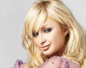 Хилтон в поисках горячих мужчин