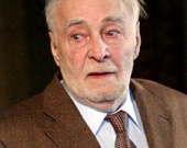 Вячеслав Тихонов перенес операцию