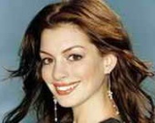 Энн Хэтауэй хочет быть Моникой Белуччи (ФОТОРЕПОРТАЖ)