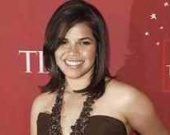 "Некрасивая" застраховала улыбку