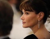 Вуди Аллен отказался снимать Карлу Бруни