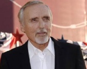 Денниса Хоппера "вырезали"