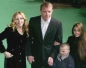 Мадонна и Гай Ричи подписали "пакт о любви"