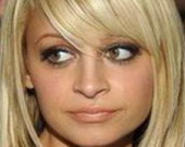 Беременная Николь Ричи помагает беременным