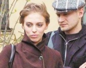 Уварова вышла замуж девственницей