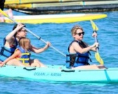 Мишель Уилльямс с дочерью на Гавайях