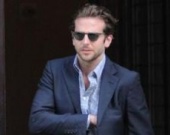 Брэдли Купер тоже станет супергероем