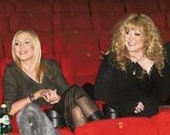 Для Пугачевой на ночь сняли кинотеатр