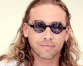 Муж Королевой попал за решетку