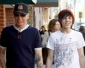 Сексуальный скандал в звездной семье