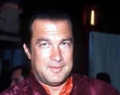 Стивен Сигал стал почетным калмыком