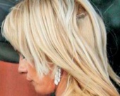 А у вас ус отклеился!