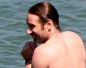 Дэвид Духовны ушел в заплыв