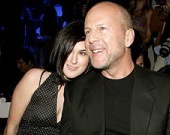 Что прятала под шапкой дочь Брюса Уиллиса (ФОТОРЕПОРТАЖ)