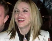 Мадонна вновь идет... за мужа