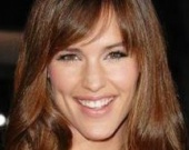 Дженнифер Гарнер и Ник Нолти сыграют в ремейке "Артура"