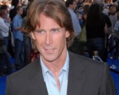 Майкл Бэй будет снимать малобюджетные фильмы Майкл Бэй будет снимать малобюджетные фильмы