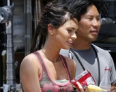 С Меган Фокс можно идти в разведку