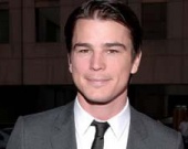 Джош Хартнетт веселится в Майами