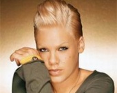 Пинк за одно с Мелом Гибсоном