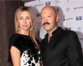 Жена Федора Бондарчука носит чужие украшения