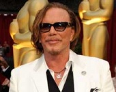 Микки Рурк снимется в римейке драмы "Мона Лиза"